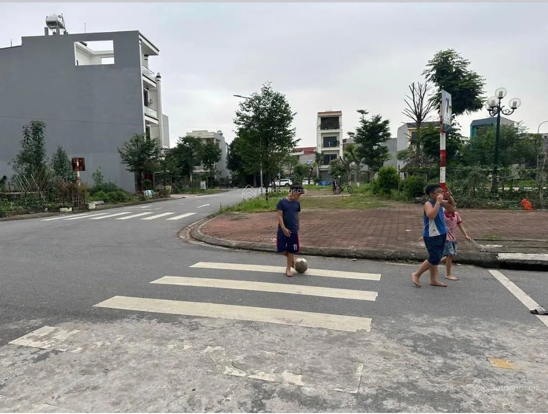 Bán lô Đông Đô Vạn An nhìn vườn Hoa