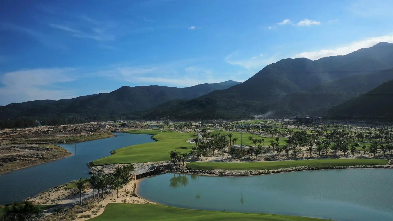 Mở Bán Biệt Thự Sân Golf View Biển Anara Bình Tiên 5* . Chỉ 57tr/m2 /căn. Bàn Giao Full Nội Thất