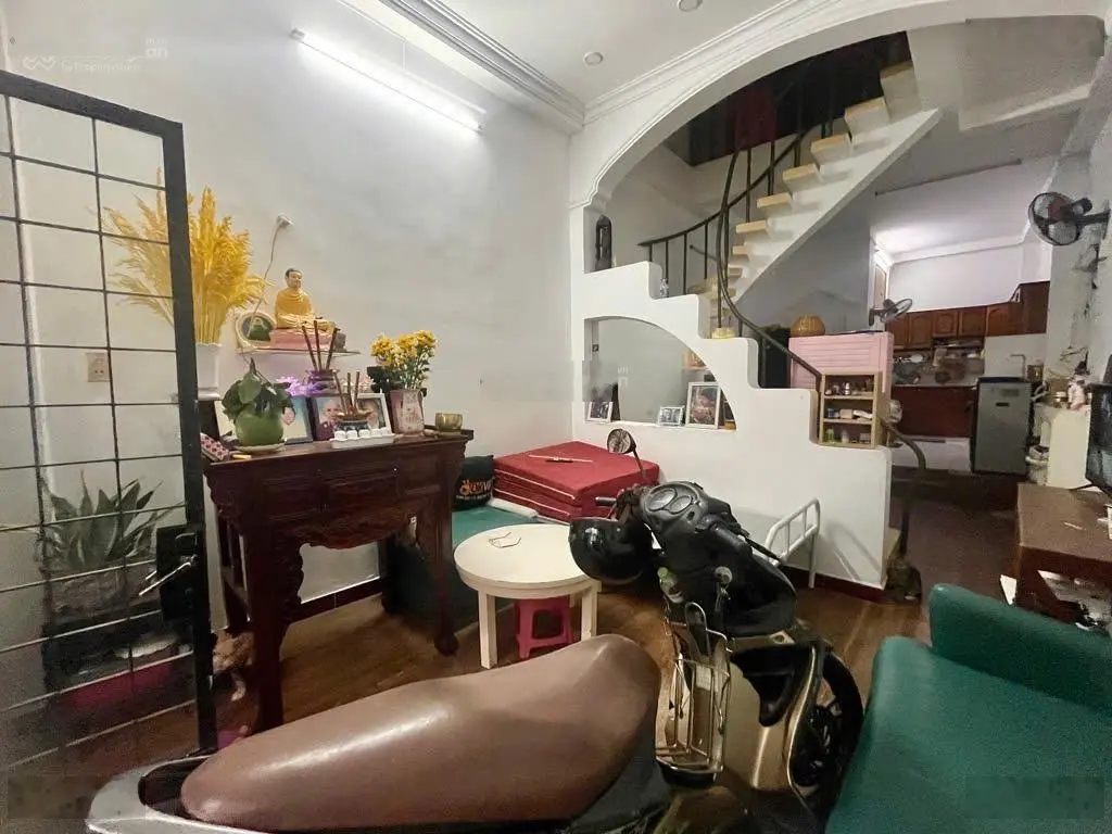 Bán nhà hẻm xe tải tránh, huỳnh văn bánh, lê văn sỹ Phú nhuận, 45m2, 2 tầng 7tỷ6 thương lượng.