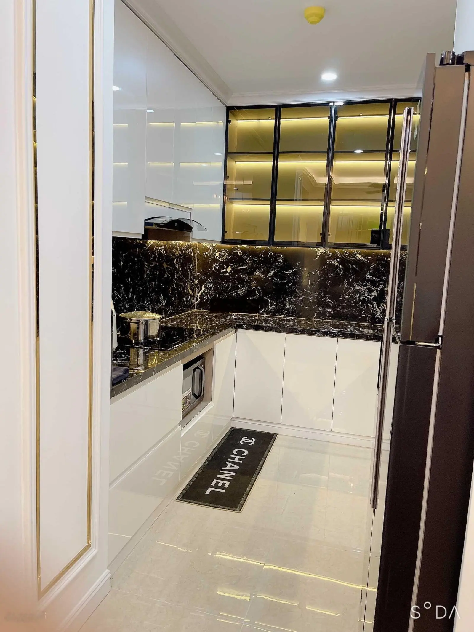 Chính chủ bán gấp căn hộ 2PN-62m2 tại toà A14 Nam Trung Yên giá: 3450 tỷ lh: 0962 673 ***