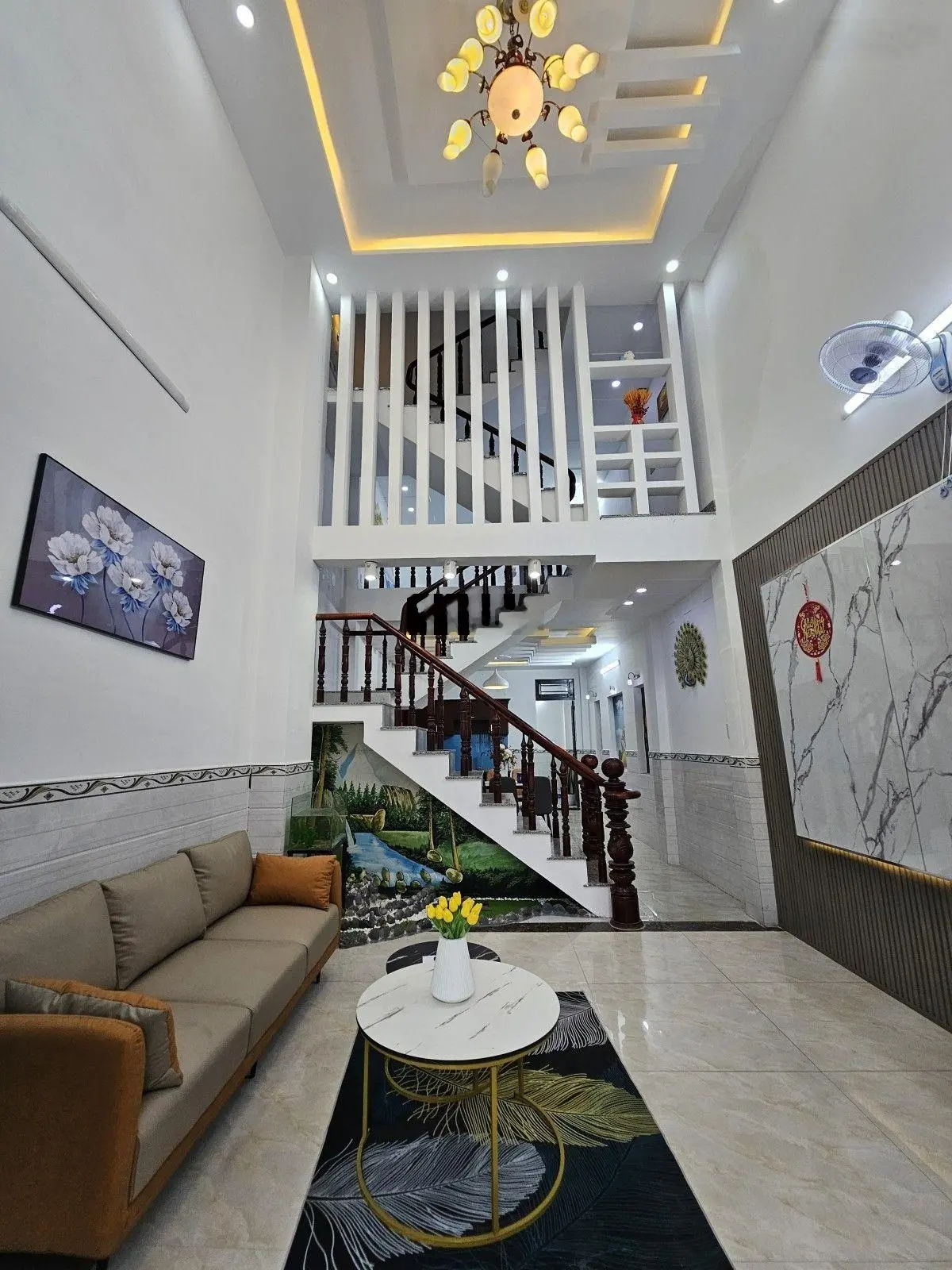 Nhà giá rẻ - 67m - 4 tầng - hẻm 7m - chủ gấp bán giảm 200t riệu còn 4.7 tỷ.ngay hiệp thành q.12