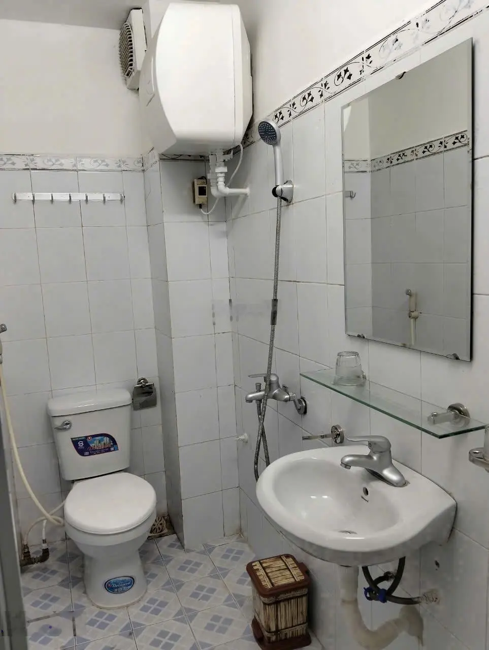 Bán nhà riêng 5PN, 3WC, 41m2, giá 6,15 tỷ tại Tân Ấp, Phúc Xá, Ba Đình, Hà Nội