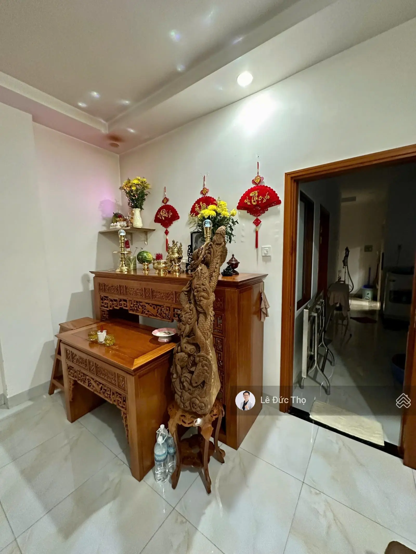 Bán nhà đẹp 5 tầng có thang máy hẻm oto 95 Bạch Đằng, ngay trung tâm, gần biển. Giá hạ 10,5 tỷ