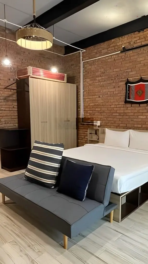 CĂN HỘ VIP PHỐ TÂY ĐÀ NẴNG- 90M2- 4 TẦNG- 7 PHÒNG CHO THUÊ FULL KHÁCH TÂY- DOANH THU 80TR/ THÁNG