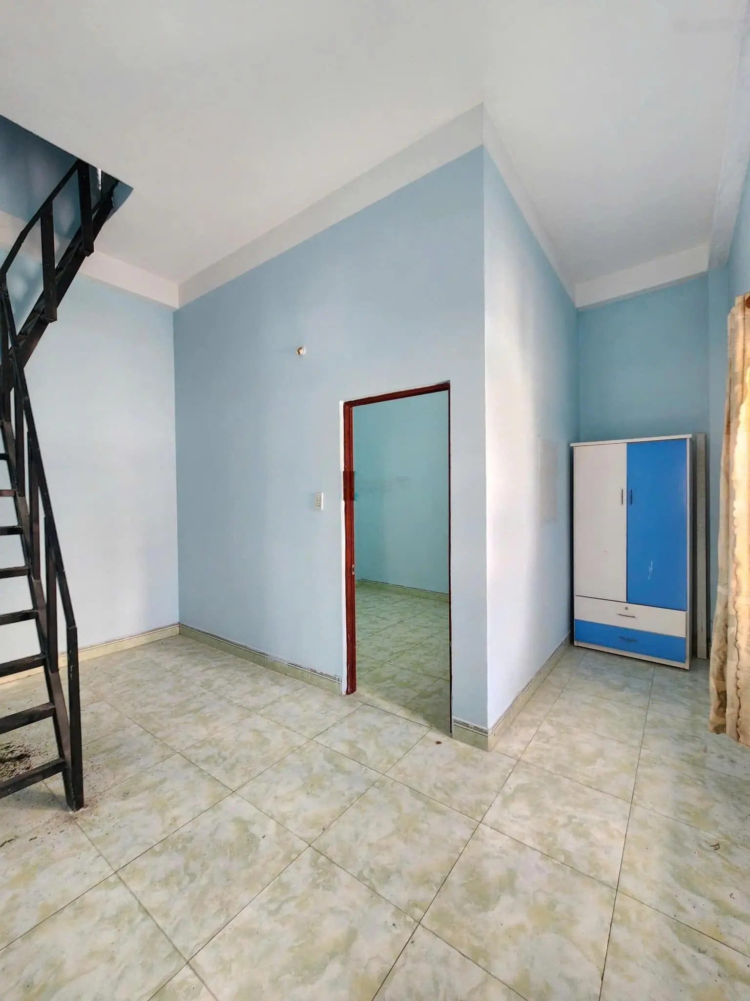 Chính chủ bán nhà gần tđc tứ hải phường tân đông hiệp 2 mặt tiền 60m2 giá chỉ 1ty650 sẵn kinh doanh