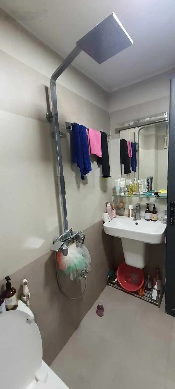 Bán nhà mặt phố Thiên Hiền 48m2 - lô góc - kinh doanh 3 mặt thoáng - 17 tỷ