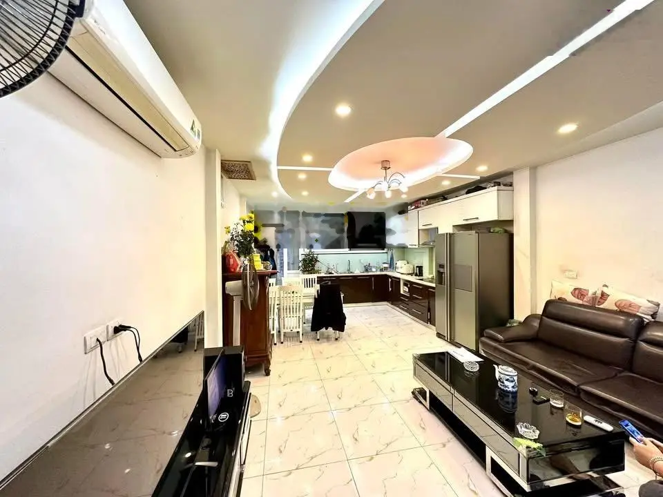 Giá đầu tư! Bán nhà phố Tô Ngọc Vân, Tây Hồ - ô tô tránh - kinh doanh - 68m2 lô góc - giá 18tỷ hơn