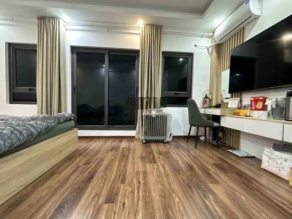 Bán Nhà Minh Khai HBT, 5 tầng thang máy,ngõ thẳng tắp, cách phố đúng 40M.