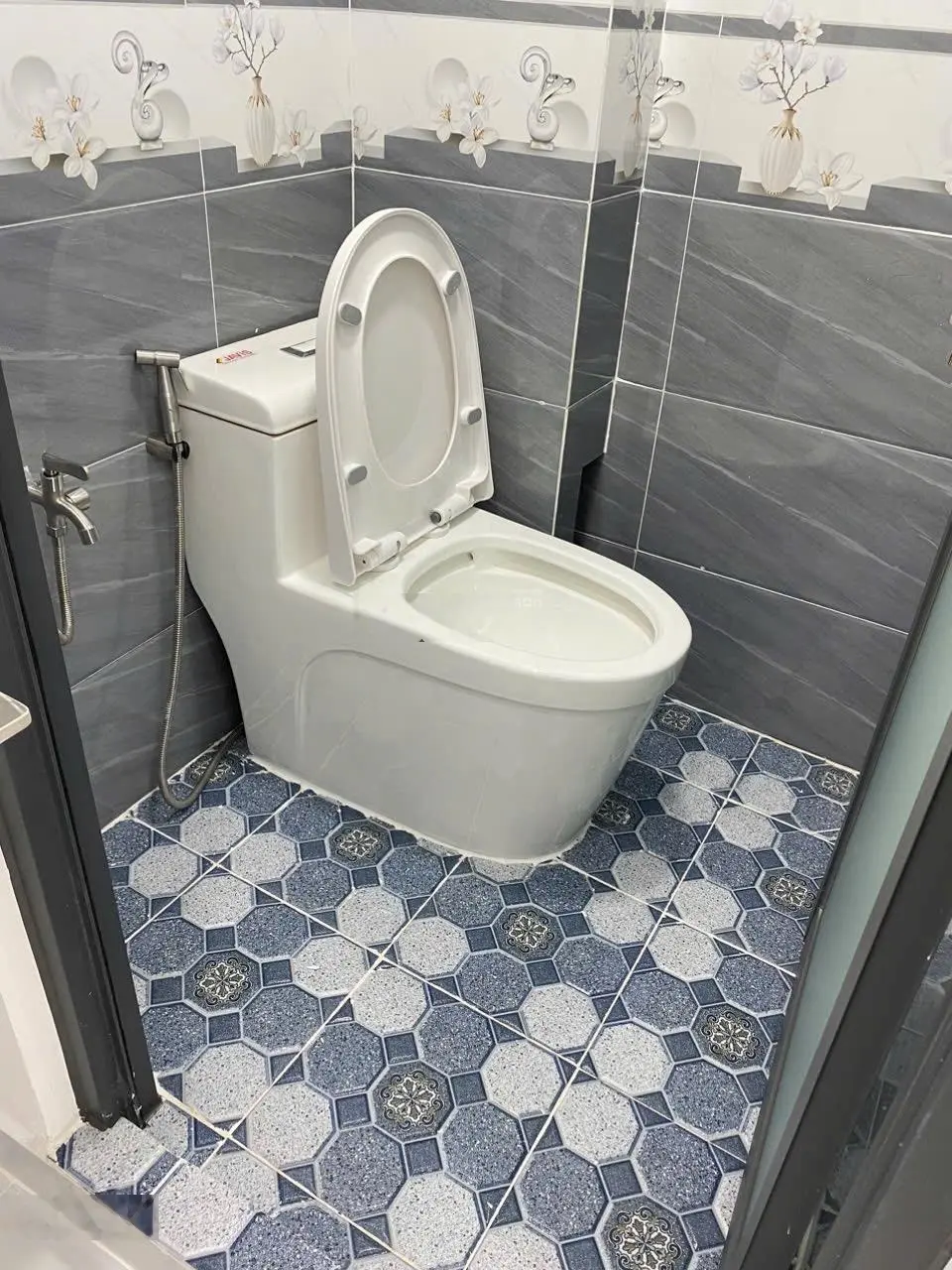 Nhà hẻm thông vị trí đẹp Hưng Phú 2 tỷ 380