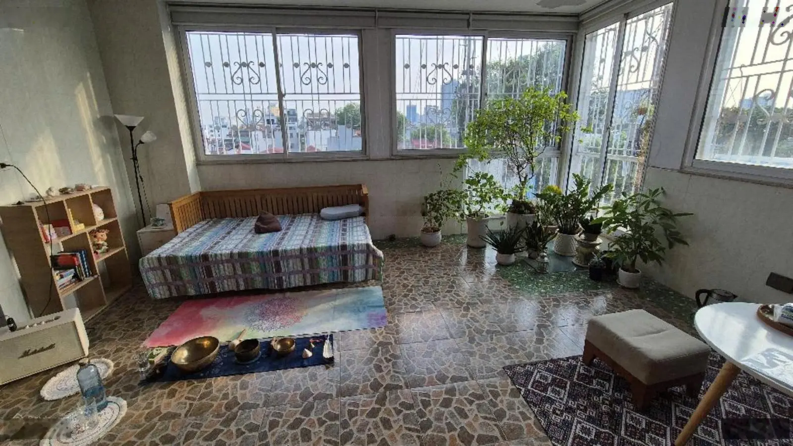 Bán nhà phố Hoàng Hoa Thám 92m2, 8 tầng thang máy, ô tô đỗ cổng, dòng tiền 50 triệu/1 tháng