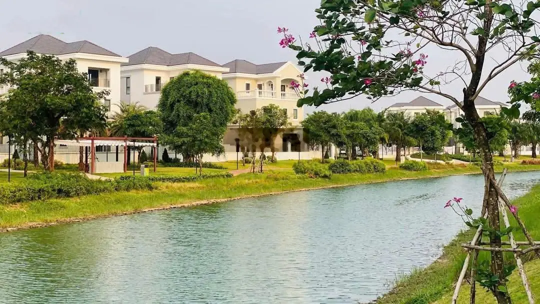 Nhà phố 4,9 tỷ, biệt thự 14,5 tỷ Aqua City view sông, Đã Giao Nhà, LH PKD.NOVALAND 0931556171