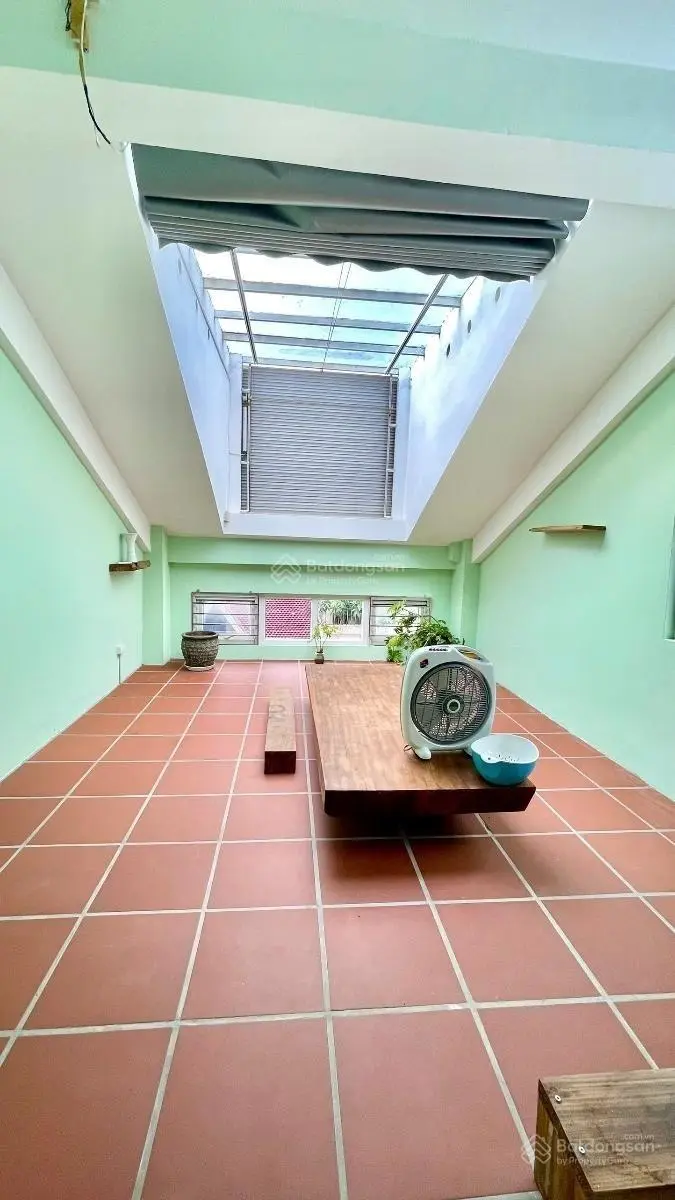 Bán gấp nhà siêu vip Phùng Chí Kiên 65m2 x 5 tầng mặt tiền 4m dân xây chắc chắn phân lô ô tô tránh