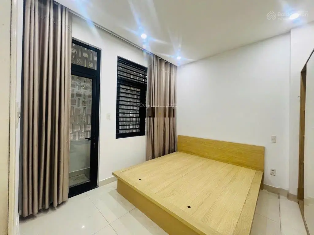 Bán nhà 3 tầng mới đẹp mt lý nhân tông, dt 100m2, giá nhỉnh 8,x tỷ