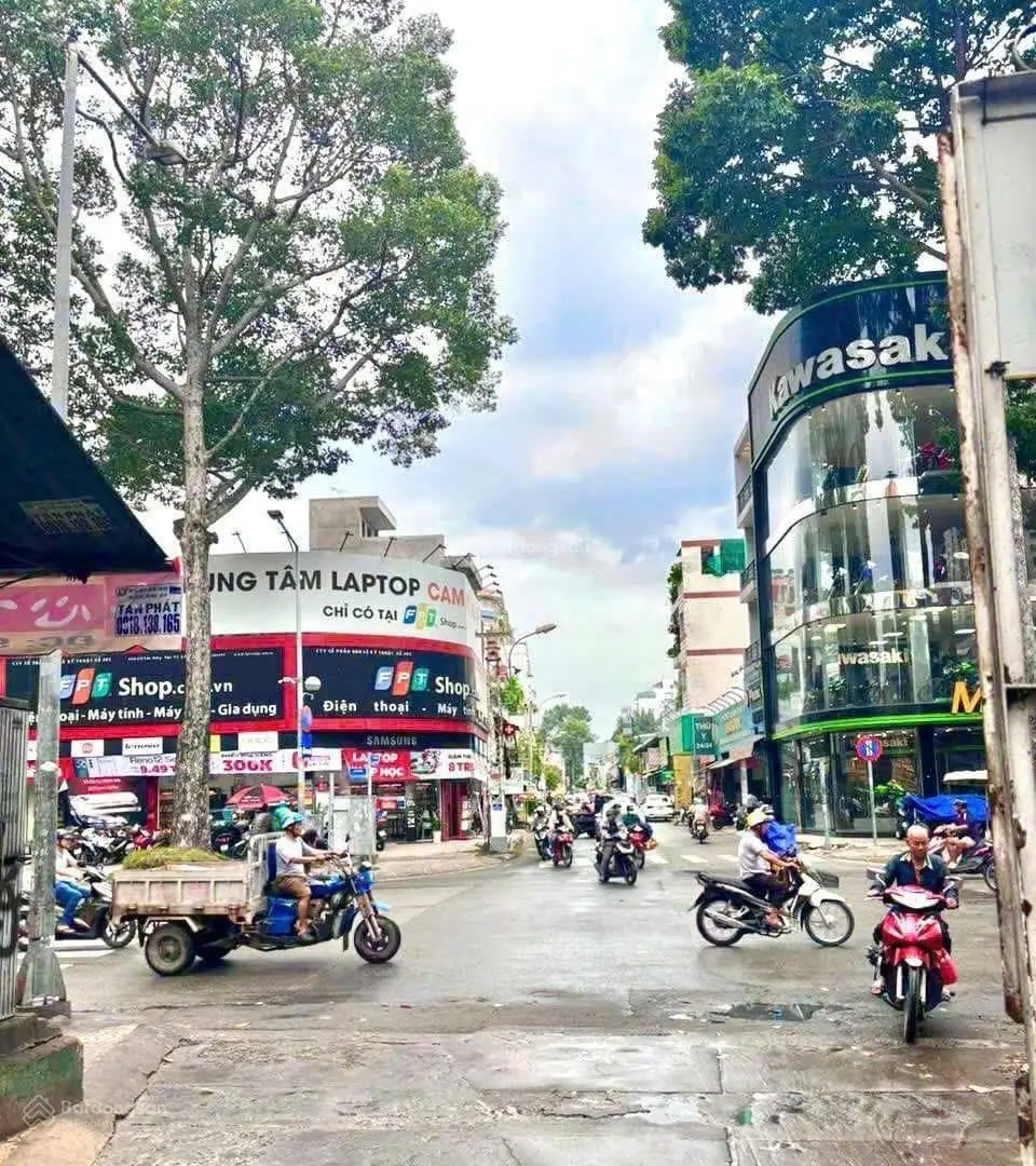 Ngộp bank bán đất xây tòa nhà đường Phan Đăng Lưu 6,5x19m CTXD: Hầm 7 tầng, giá 30 tỷ