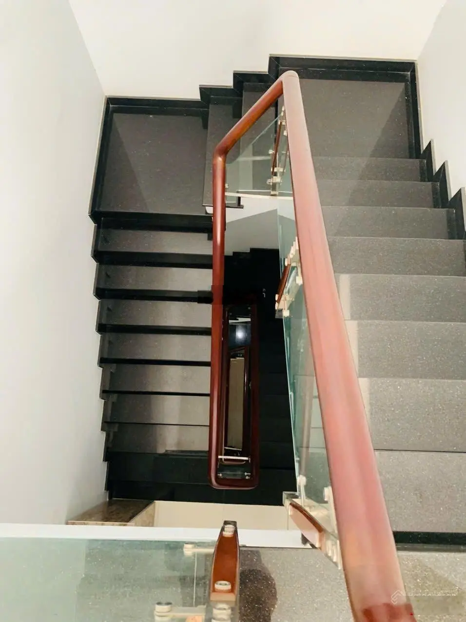 CHÍNH CHỦ BÁN NHÀ PHỐ KDC TRÍ KIỆT KHANG ĐIỀN FULL NỘI THẤT, SẲN SỔ HỒNG CÔNG CHỨNG. LH: 0911 875 ***
