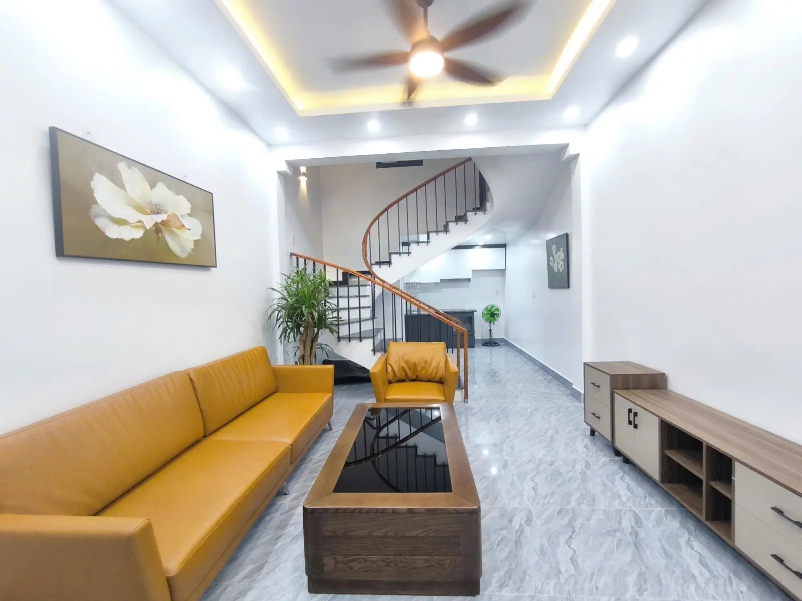 Nhà đẹp Lạch Tray thông Ngô Gia Tự giá tốt