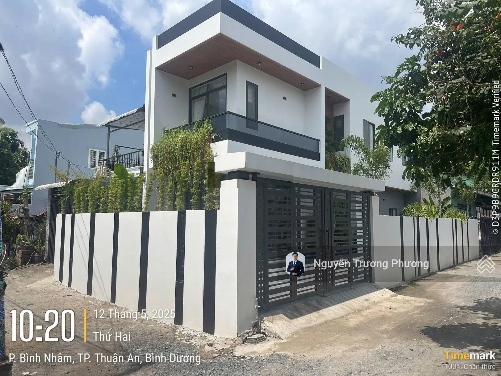 (18x8m)142m2 nhà căn góc 2mặt tiền 1 trệt 1lầu full thổ cư xây mới 100% thiết kế biệt thự vườn 2025