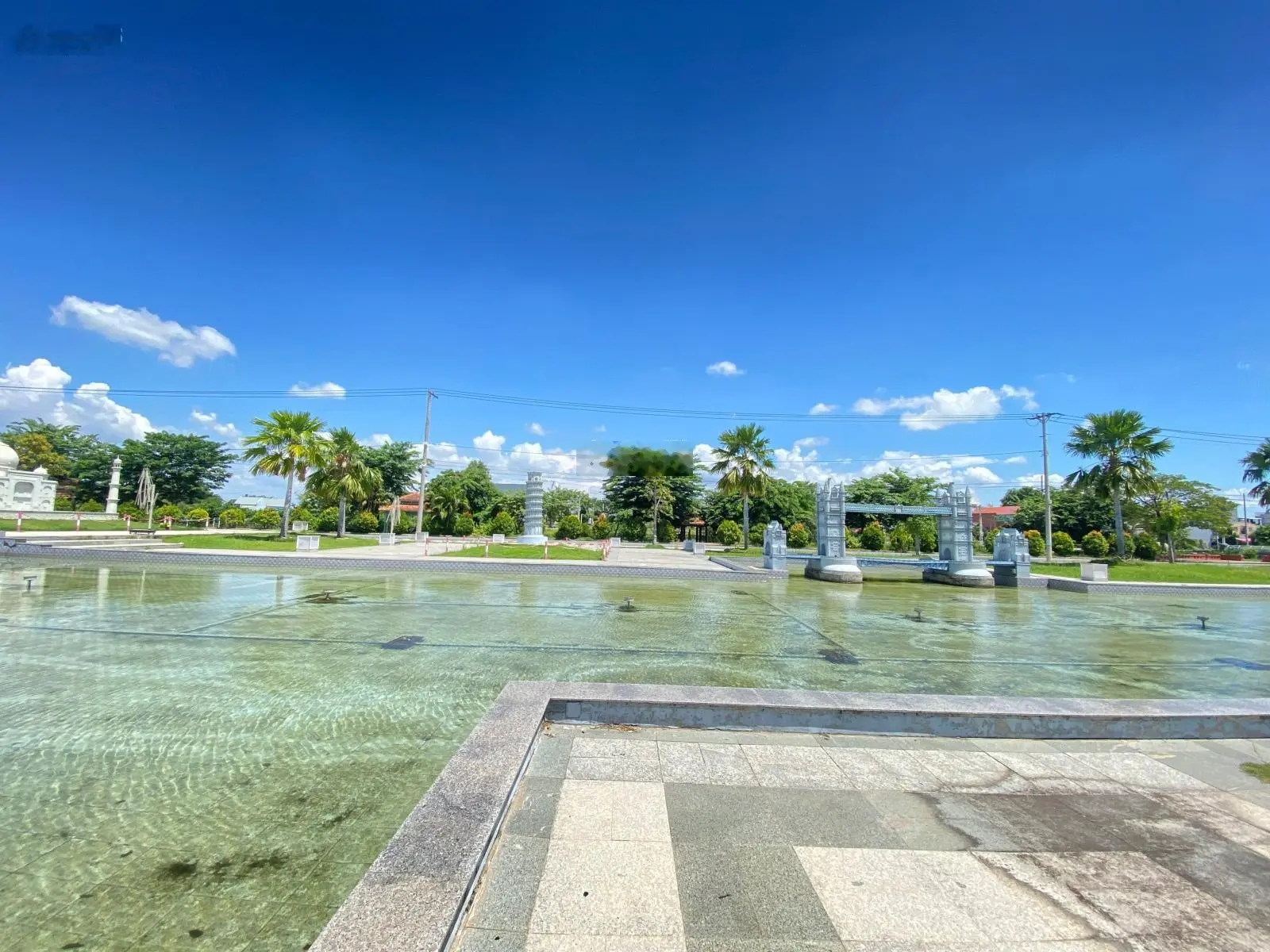 Bán đất Cát Tường Phú Sinh ngay công viên 7 Kỳ Quan Thế Giới DT: 5x19=95m2 SHR, vị trí siêu VIP ạ