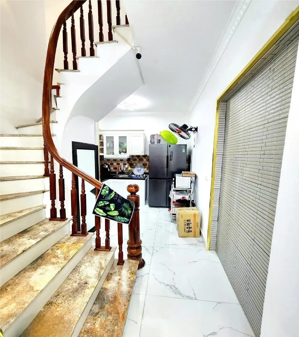 Bán nhà riêng! Tam Trinh 33m-Gần ô tô-Full nội thất-Nhỉnh 6 tỷ