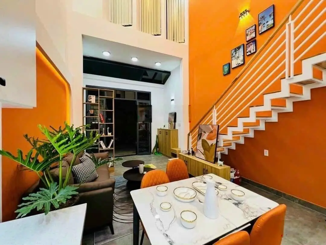 Gần TT Y Tế Dự Phòng HCM bán nhanh căn Nguyễn Biểu P2 Q5, 49m2, giá 1tỷ850. Sổ hồng sẵn, hẻm oto 7m