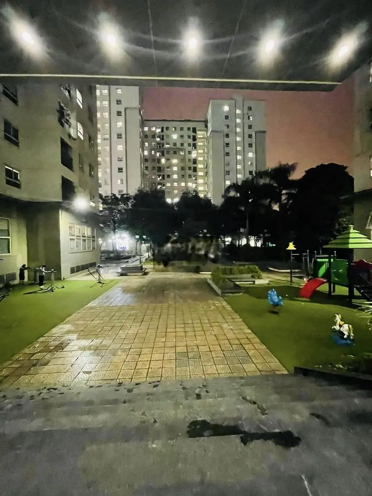 Cần bán căn hộ lô góc 2 ngủ tại Đông Ngạc, Bắc Từ Liêm, Hà Nội. Diện tích 70m2