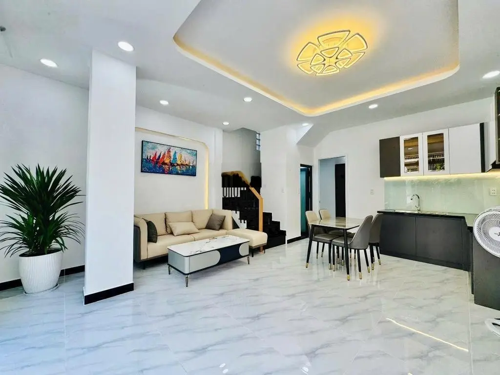 5.95 tỷ - căn góc 3pn - gần đại học công nghiệp - p.5 gò vấp