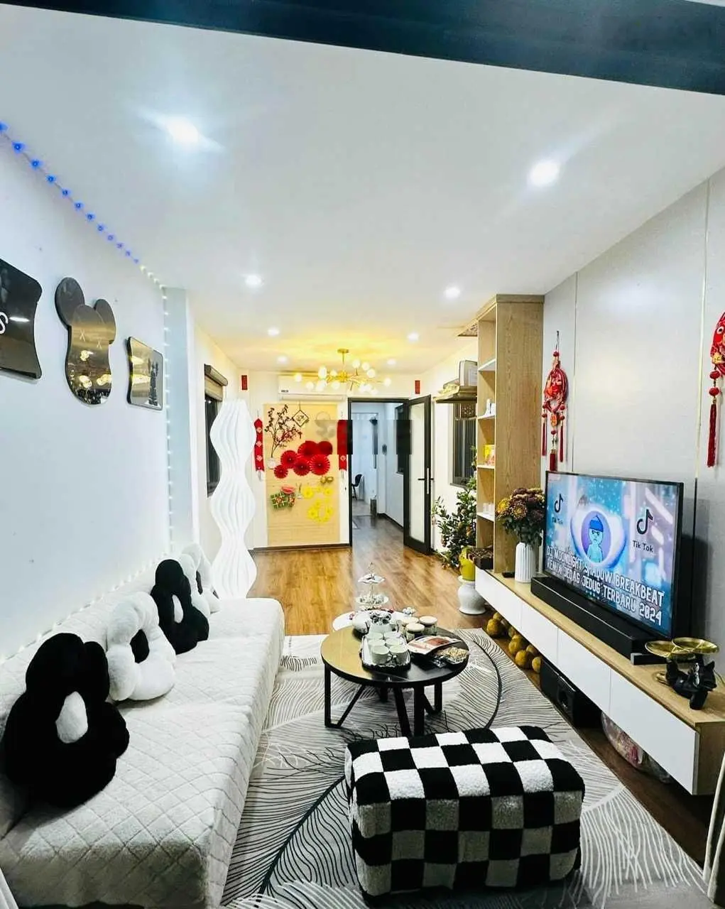Nhà phố giá nét! Đặng Tiến Đông - mặt phố - 7 tầng thang máy - 35m2 - 15.5 tỷ