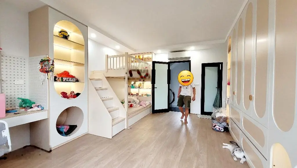 Bán nhà dân xây Ngọc Lâm, Long Biên - view hồ tuyệt đẹp, đường ô tô tránh - DT 35 m2 - giá 12,5 tỷ