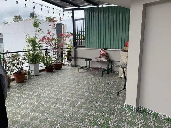 Kẹt tiền bán gấp nhà gần chợ Căn Cứ Lê Thị Hồng, Phường 7, Gò Vấp. Giá chỉ 3,89 tỷ. 0906 806 *** Ngân