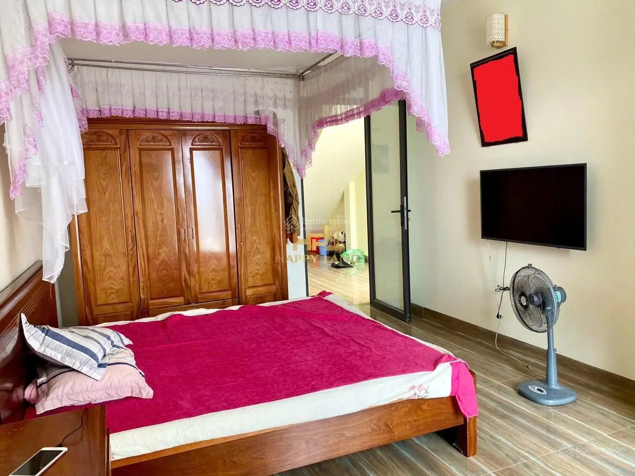 Bán nhà 3 tầng mặt đường Tuệ Tĩnh