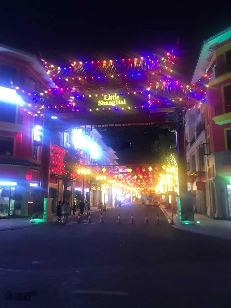 Cần bán đất Văn Giang. Diện tích 119m2 lô góc, mặt tiền 10.9m, giá 39tr/m. Tiện ích Vin, 0793 059 ***
