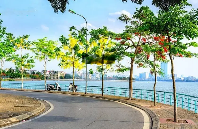 Bán nhà Âu Cơ nở hậu DT:60m2 x 6tầng MT:5m thang máy căn góc 5PN giá 15,2 tỷ cho thuê dòng tiền