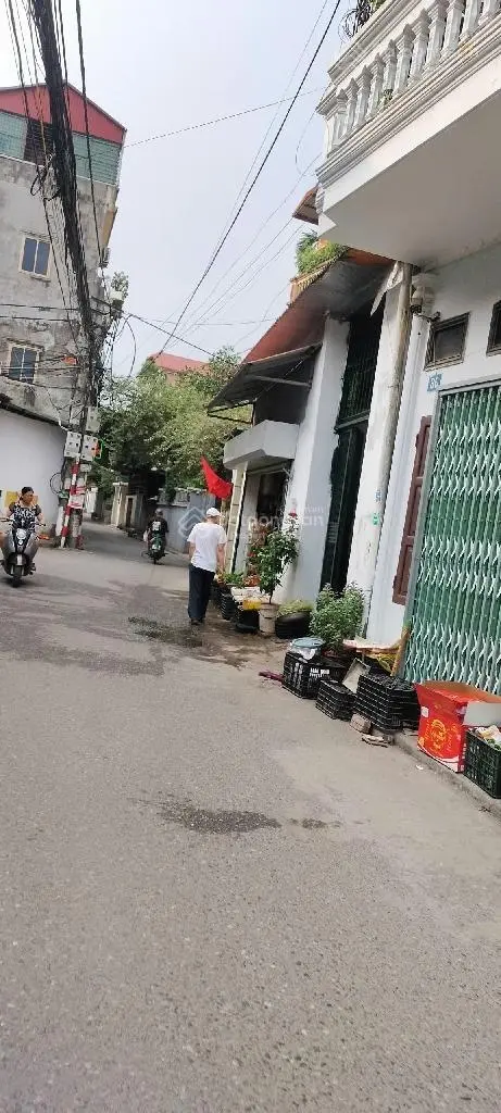 Bán nhà gần AEON Long Biên. 5 tầng 55m ô tô tránh sát nhà,ngõ thông, nhà mới đẹp . 5,25 tỷ