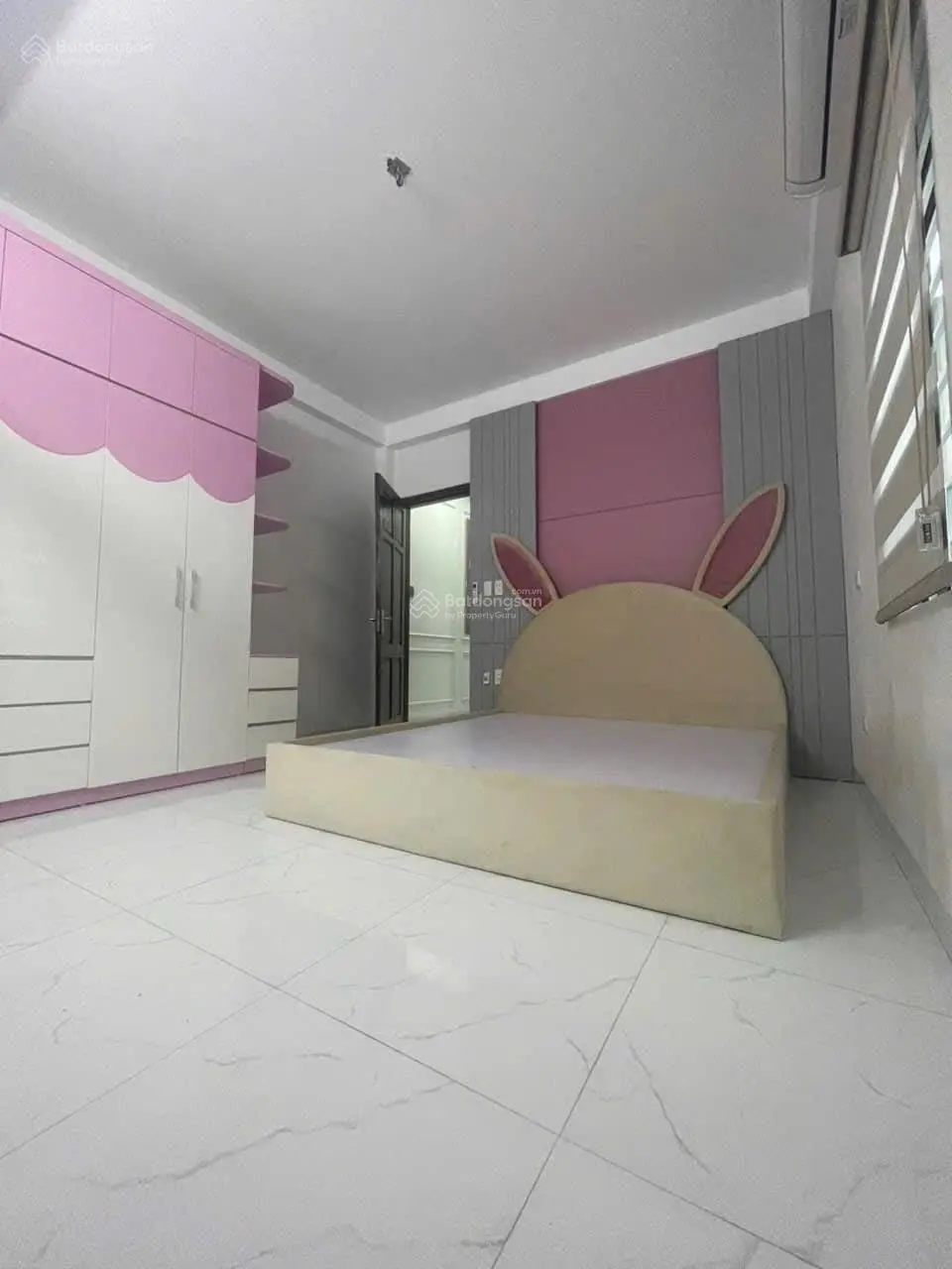 Bán nhà Quang Trung, Hà Đông, 40m2, 5 tầng, chỉ hơn 5 tỷ, gần phố ga tàu điện, Chủ cần bán gấp