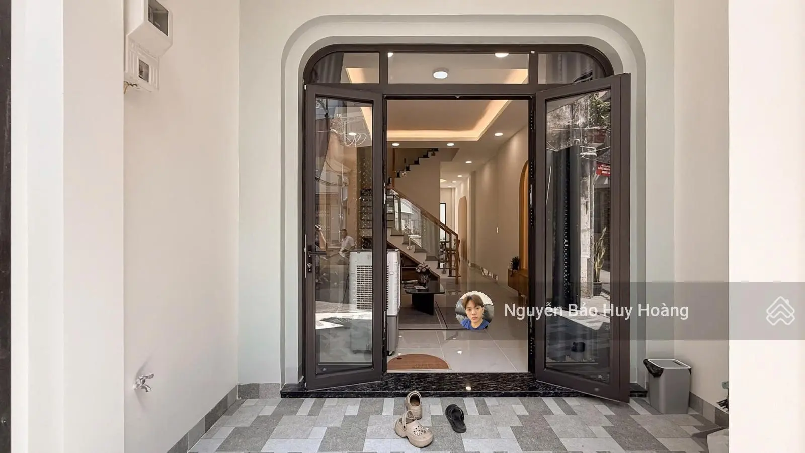 Nhà đẹp mới xây ngay Phan Đình Phùng, P. 15 Phú Nhuận, DT; 4x16.5m nhà trệt 3 lầu xây kiên cố
