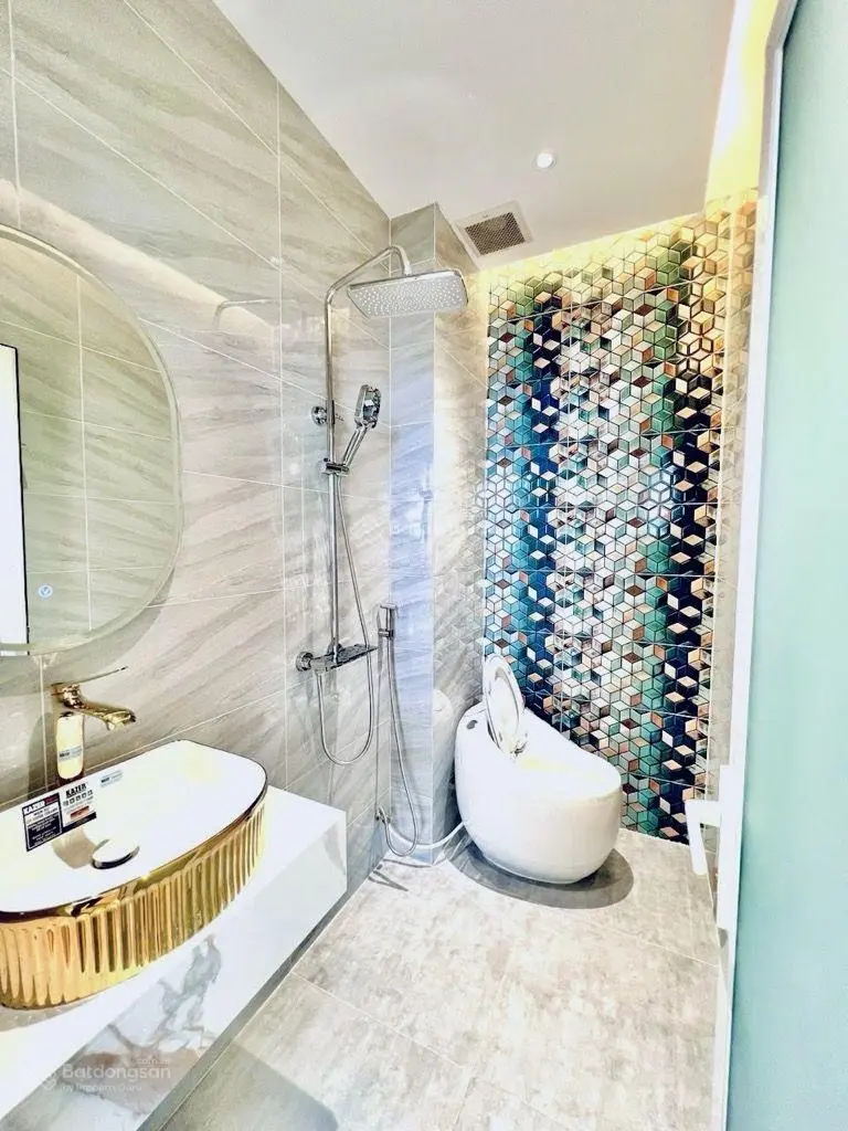 Nhà đẹp Tân Bình 50m2 4 PN 4WC Full nội thất hẻm xe hơi thông 1 trục chỉ 7.68 tỉ