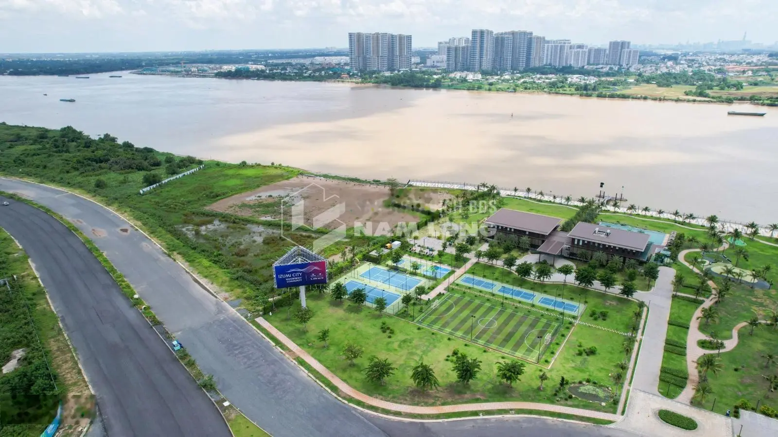 Bán nhà phố đẹp tại izumi city, giá 7 tỷ, diện tích 143.5m2 7x20,5m sân rộng tha hồ trồng cây