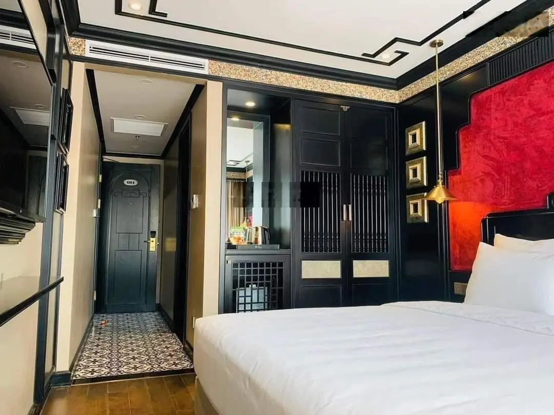 Chính chủ có tuổi giờ ko kinh doanh nữa và muốn bán nhà dt 82/86m2