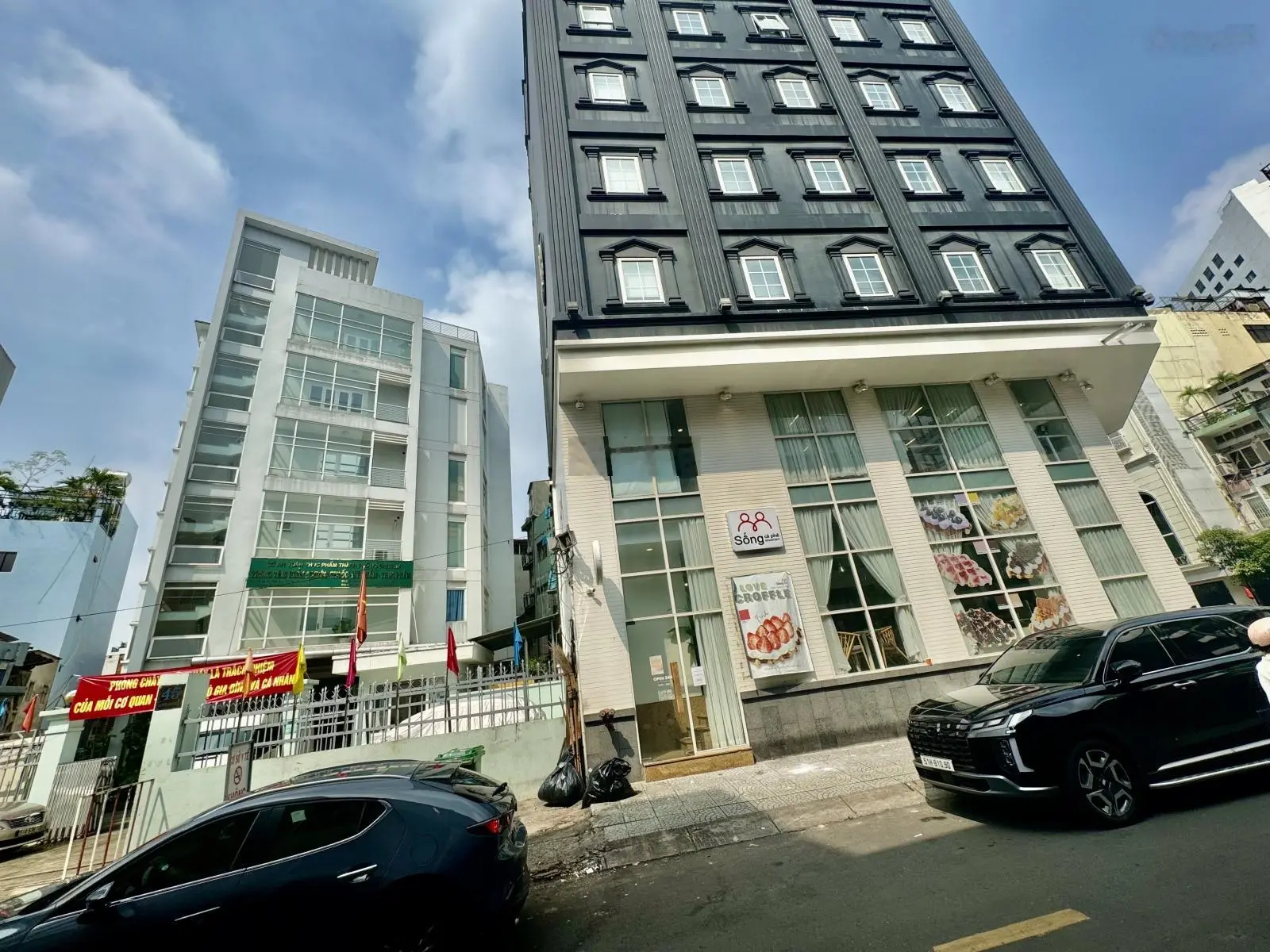 Bán mặt tiền kinh doanh Nguyễn Văn Tráng, p. Bến Thành, Q1