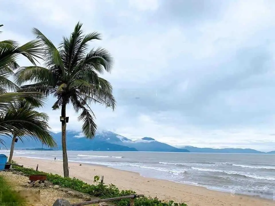 Đất biển Mỹ Khê 542m2 hai mặt diện, view sông Kênh Giang đấu lưng biển du lịch Quảng Ngãi 33tr/m2