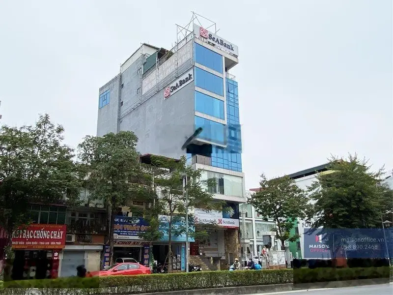 Hàng hiếm tại đường Nguyễn Văn Cừ, bán nhà mặt phố 220m2, giá 120 tỷ vnd