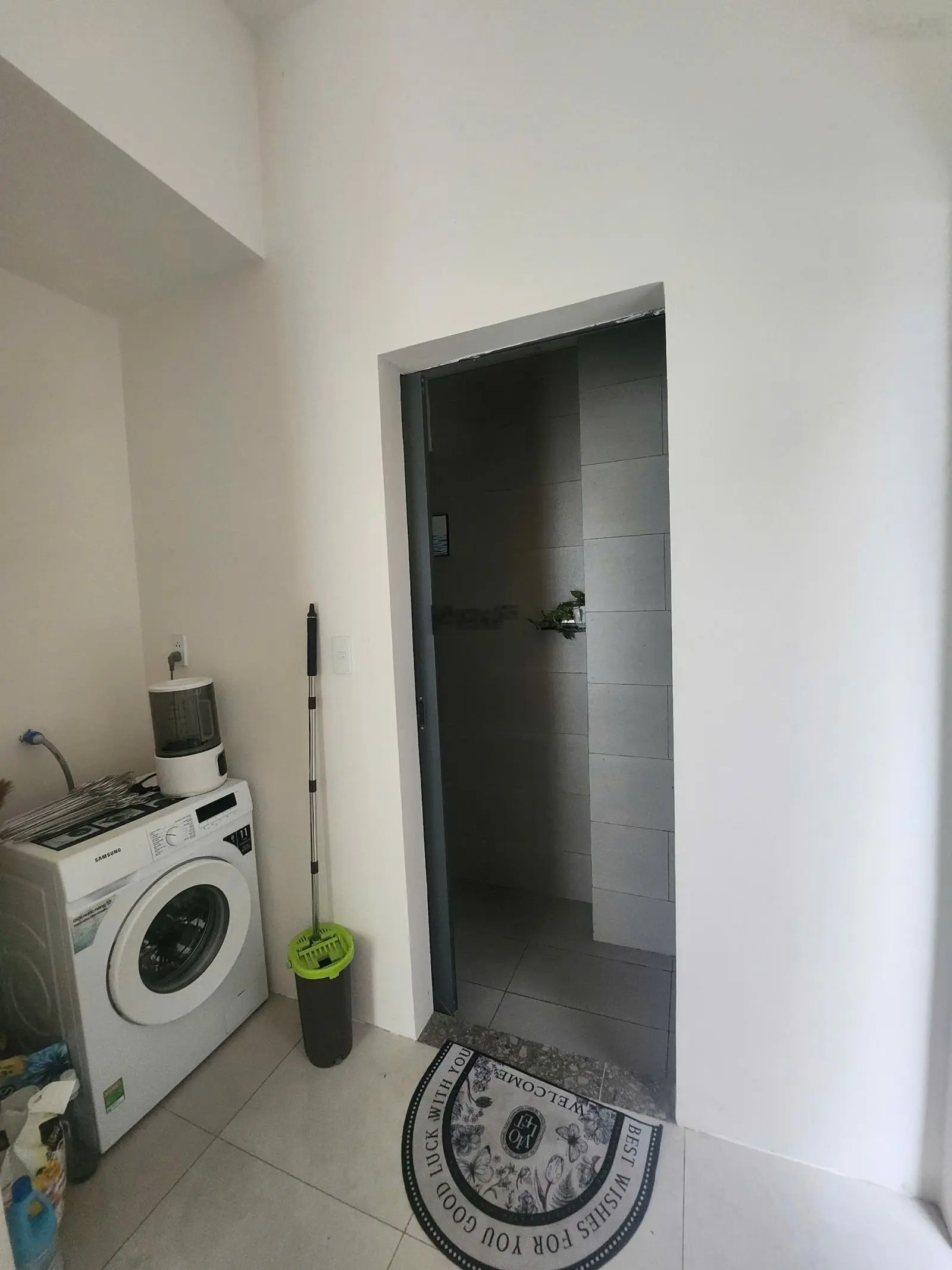 Nhà liền kề ngay góc Tây Sông Hậu GĐ2, 66m2, thuận tiện mua bán