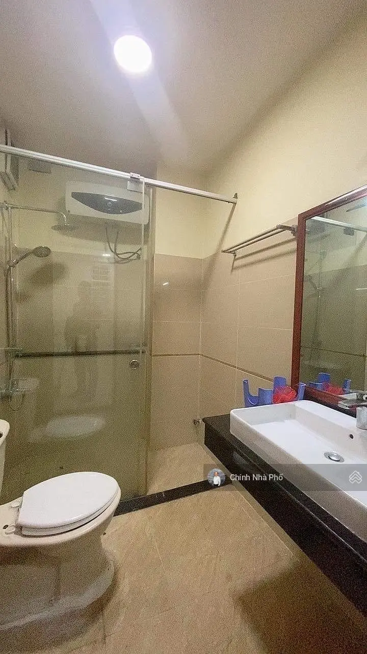 Ngay ETOWN Cộng Hòa, Tân Bình, 4 tầng, 7,2m x 26m, 6PN, HXT 8m thông, vỉa hè