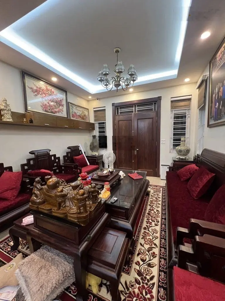 Siêu phẩm biệt thự sân vườn đẳng cấp lô góc 3 thoáng duy nhất tại Tư Đình Long Biên DT 126m2