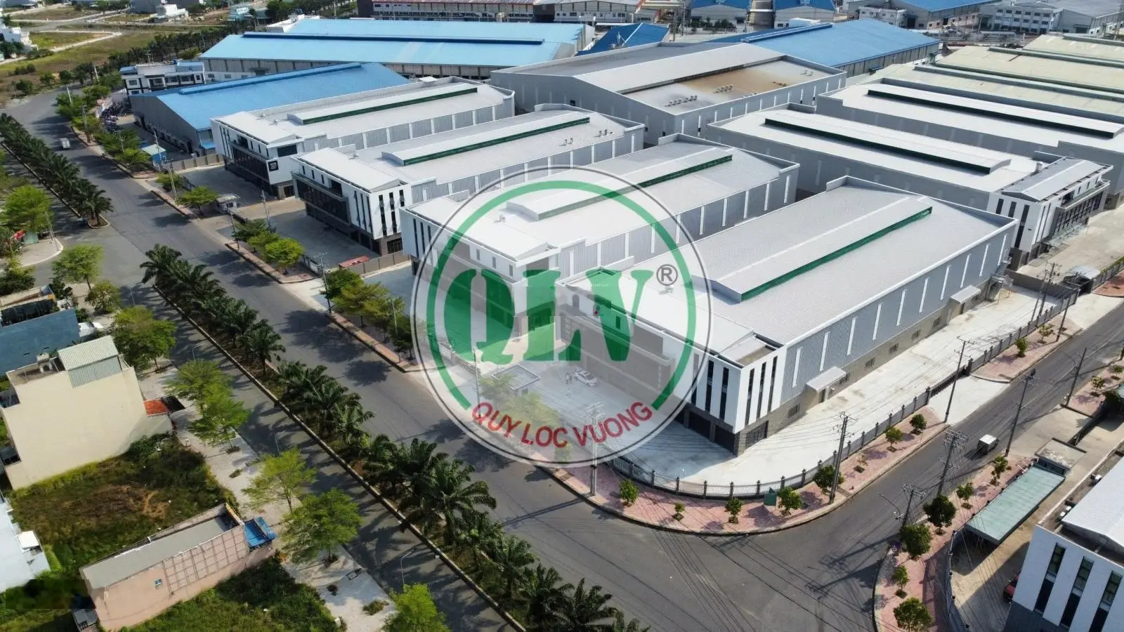 Bán hoặc cho thuê nhà xưởng KV 10.114m2 tại KCN Đức Hòa, Long An.