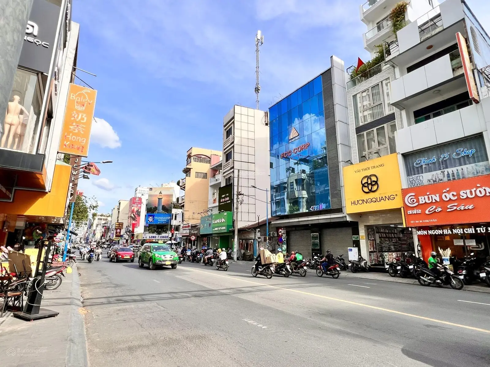 Ngang 5m duy nhất giá 31,5 tỷ - mặt tiền Hai Bà Trưng 5 tầng, thang máy, mới đẹp. HĐT 80tr/th