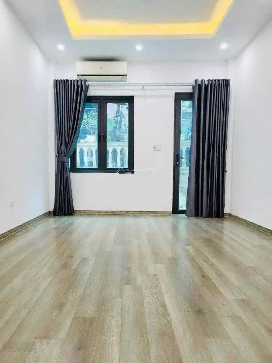 Em cần bán căn nhà 30m2 xây 5 tầng cạnh Time City, toạ lạc tại đường Minh Khai - Hai Bà Trưng