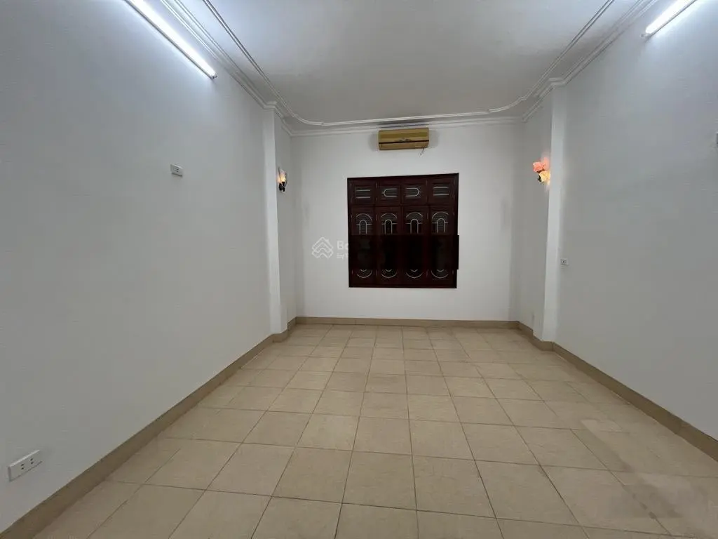 Phân Lô Đại Kim - Hoàng Mai - Oto vào nhà , Kinh Doanh - Dân trí cao - 38m2 - 8tỷ9 thương lượng