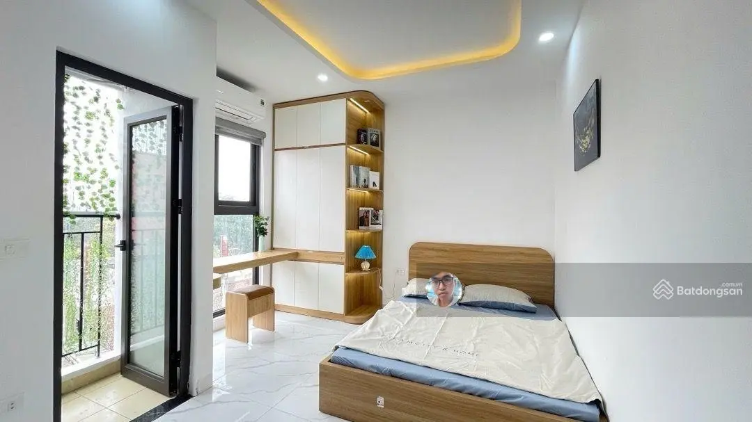 Tòa văn phòng , căn hộ 38p tiêu chuẩn cao cấp. dòng tiền 250tr/ tháng , liên hệ 0337202228