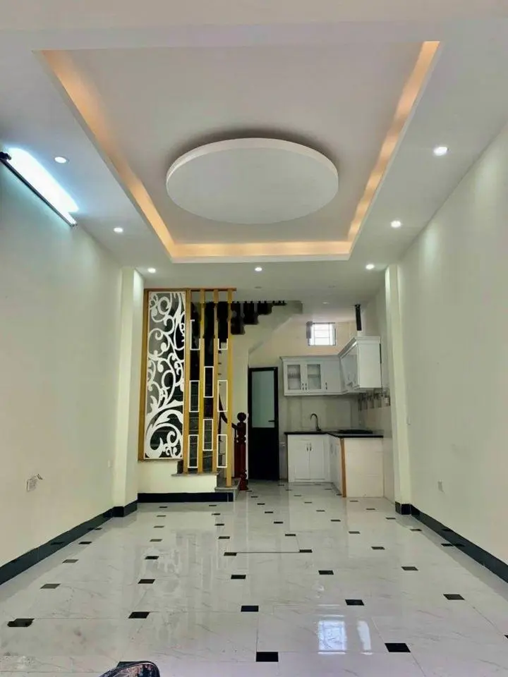 bán nhà 35m2-5 tầng gần chợ ngay ngã tư vạn phúc-hà đông,về ở ngay giá chỉ 5,6 tỷ